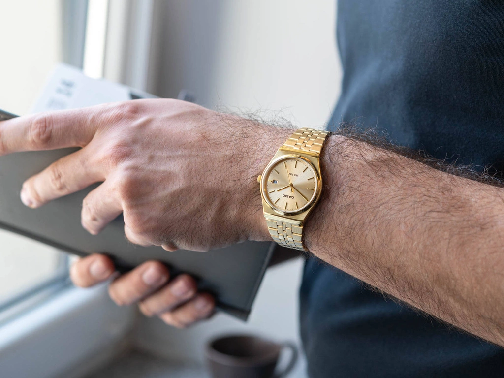 Zegarek męski CASIO MTP-B145G-9AVEF