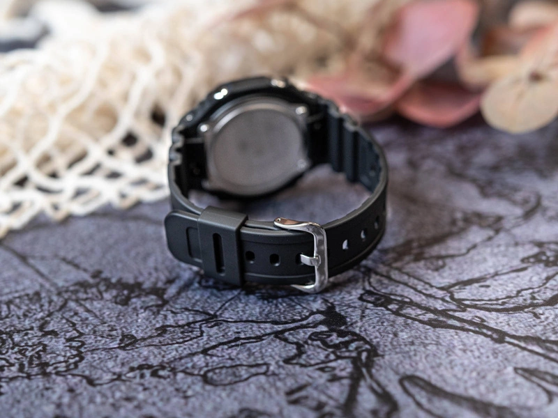 Zegarek męski CASIO G-SHOCK GA-B2100MF-1AER Multi Fluorescent