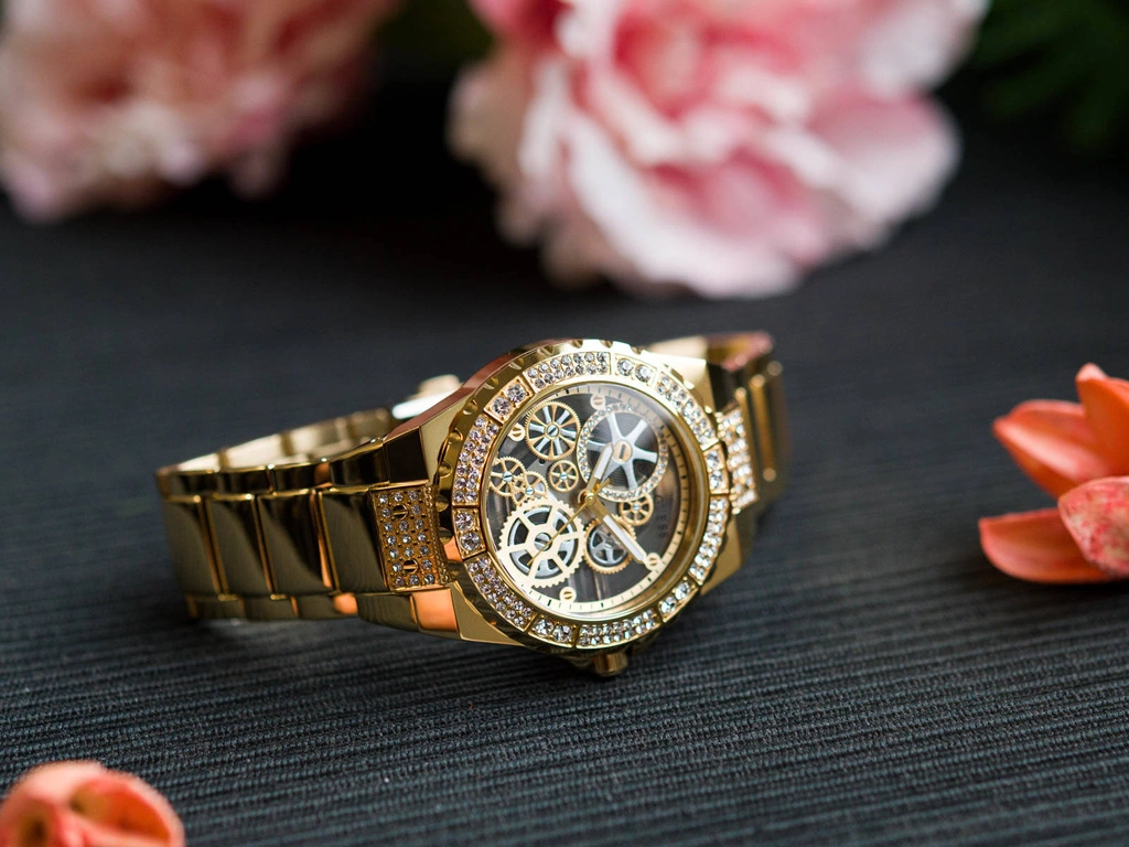 Zegarek damski GUESS REVEAL GW0302L2