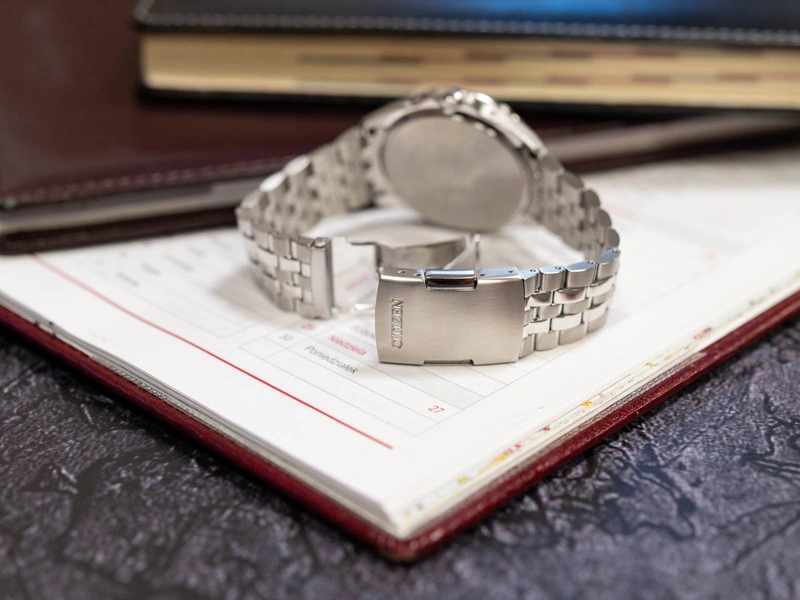 Zegarek meski Citizen CB0010-88L Radio Controlled