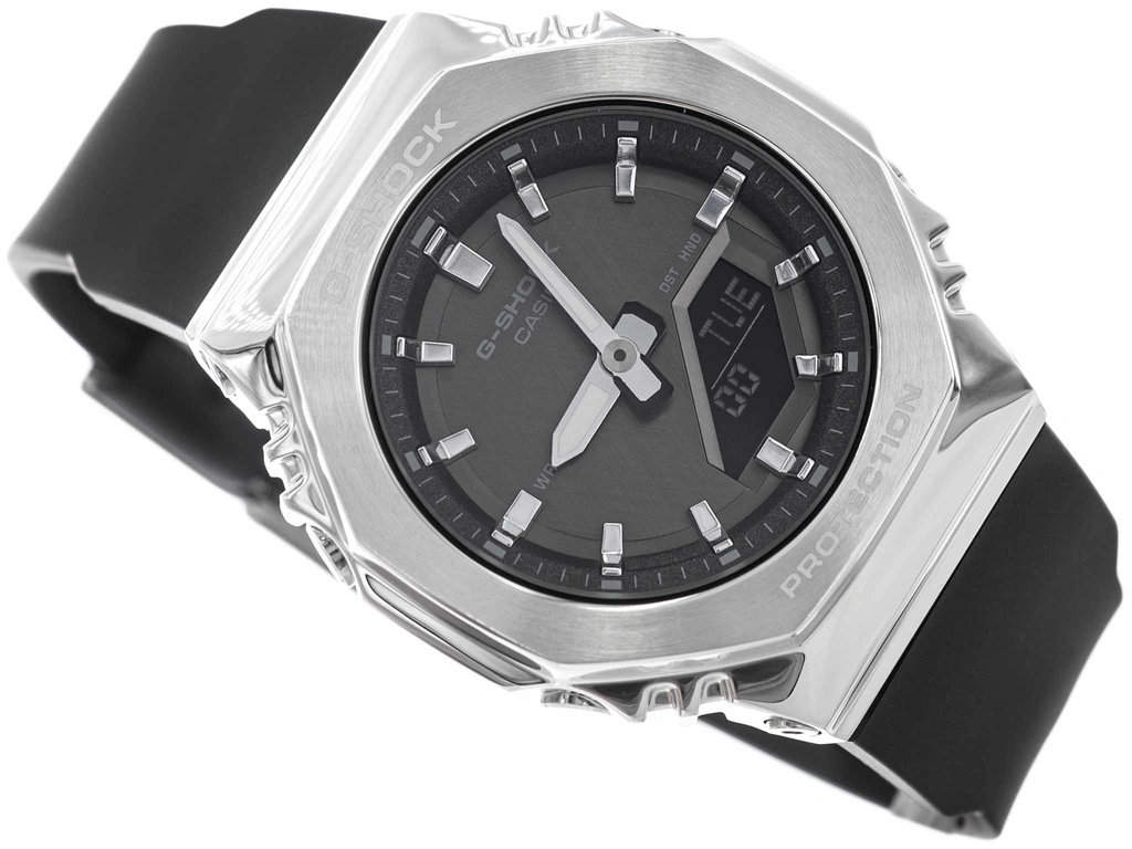 Zegarek damski CASIO G-SHOCK GM-S2110-1A1ER