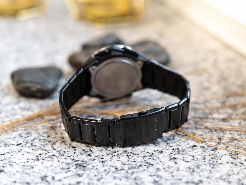 Zegarek męski CASIO Edifice ECB-2200DD-1AEF Windflow