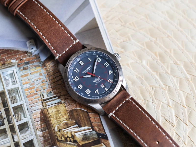 Zegarek męski Victorinox 241887 Airboss Mechanical