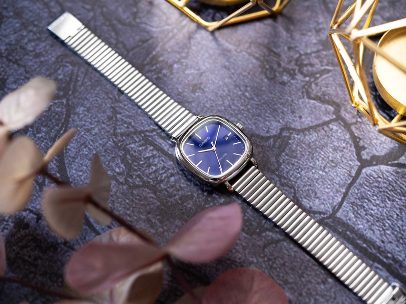 Zegarek damski CASIO CASIO LTP-B166D-2AVEF