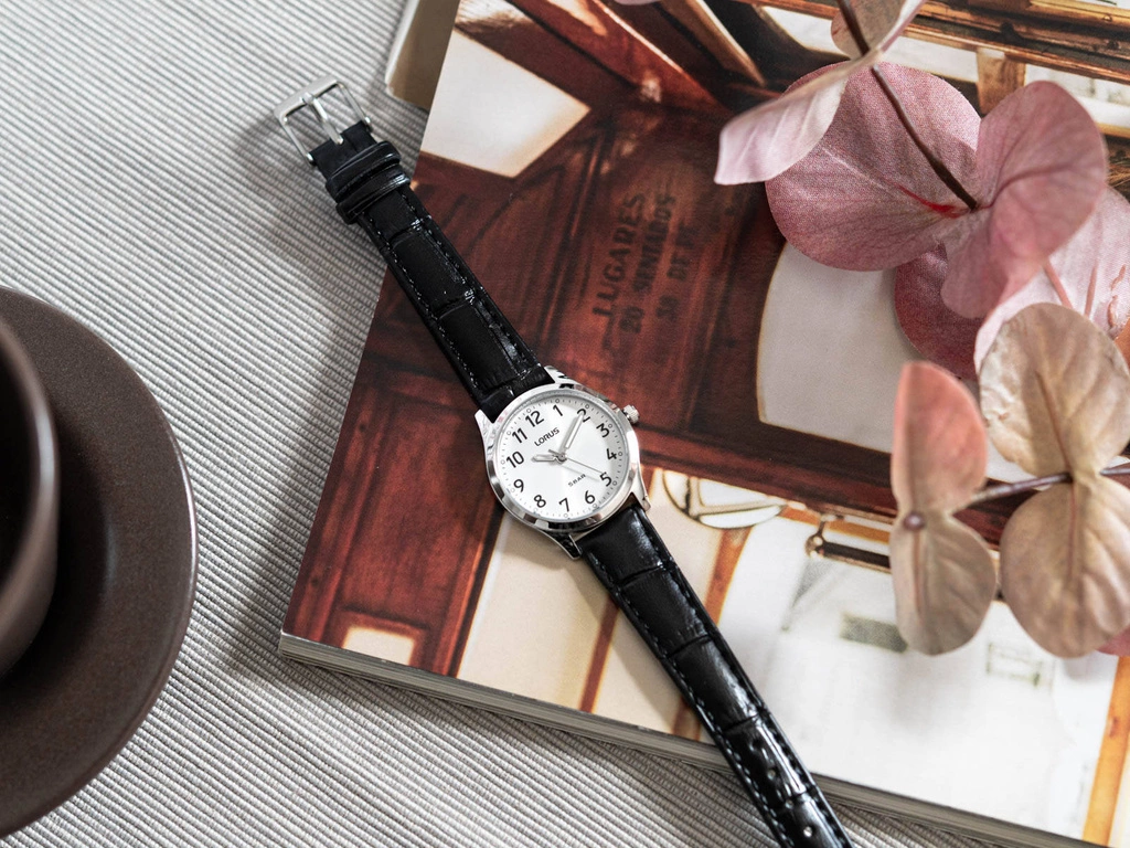 Zegarek damski LORUS RRX19JX9