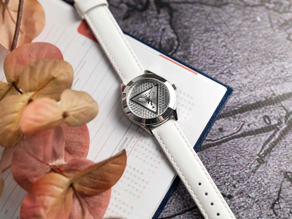 Zegarek damski GUESS GW0745L3 Glitz