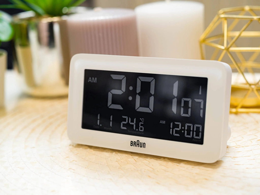 Budzik Braun BC10W-DCF