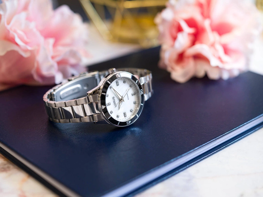 Zegarek damski LORUS RG245RX9