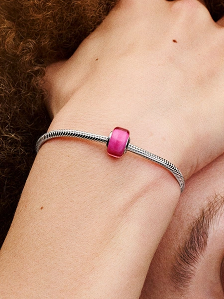Charms Pandora 793107C00 mały z różowego szkła Murano