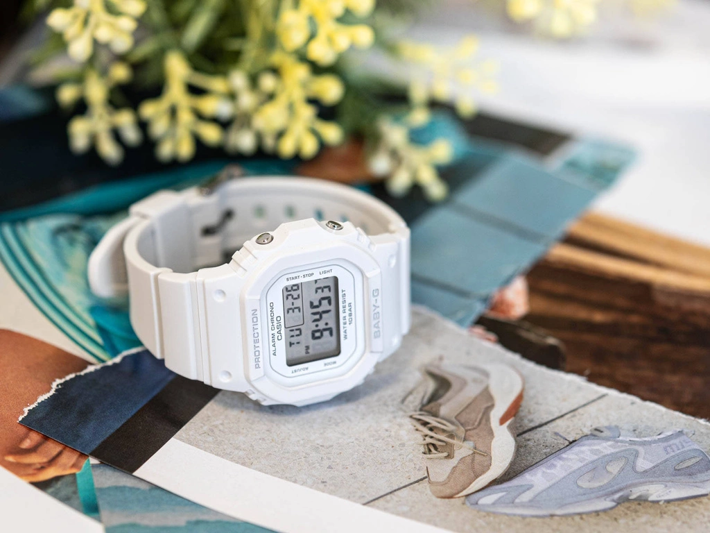 Zegarek damski CASIO BABY-G BGD-565U-7ER