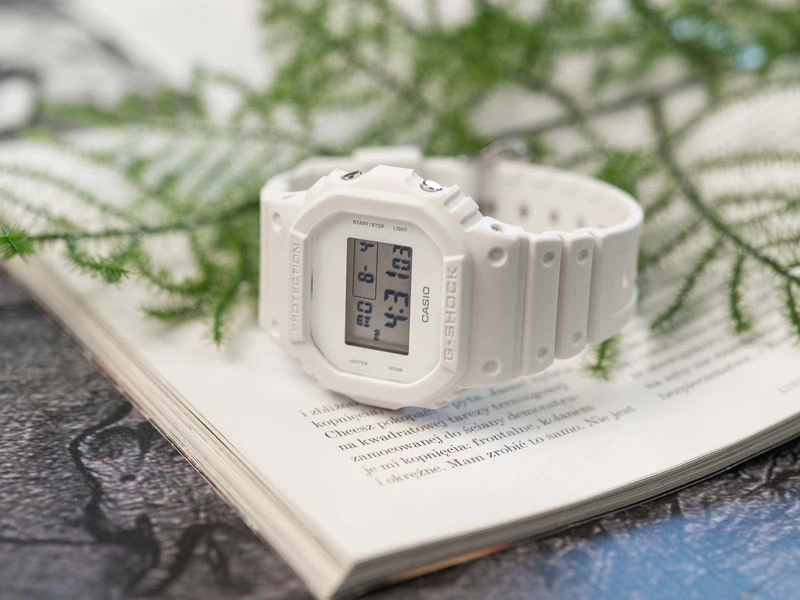 Zegarek męski CASIO G-SHOCK DW-5600WW-7ER