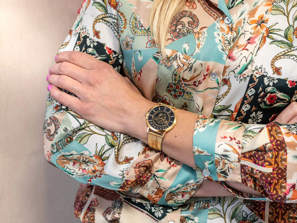 Zegarek męski VERSACE VEJ400521 V-Essential