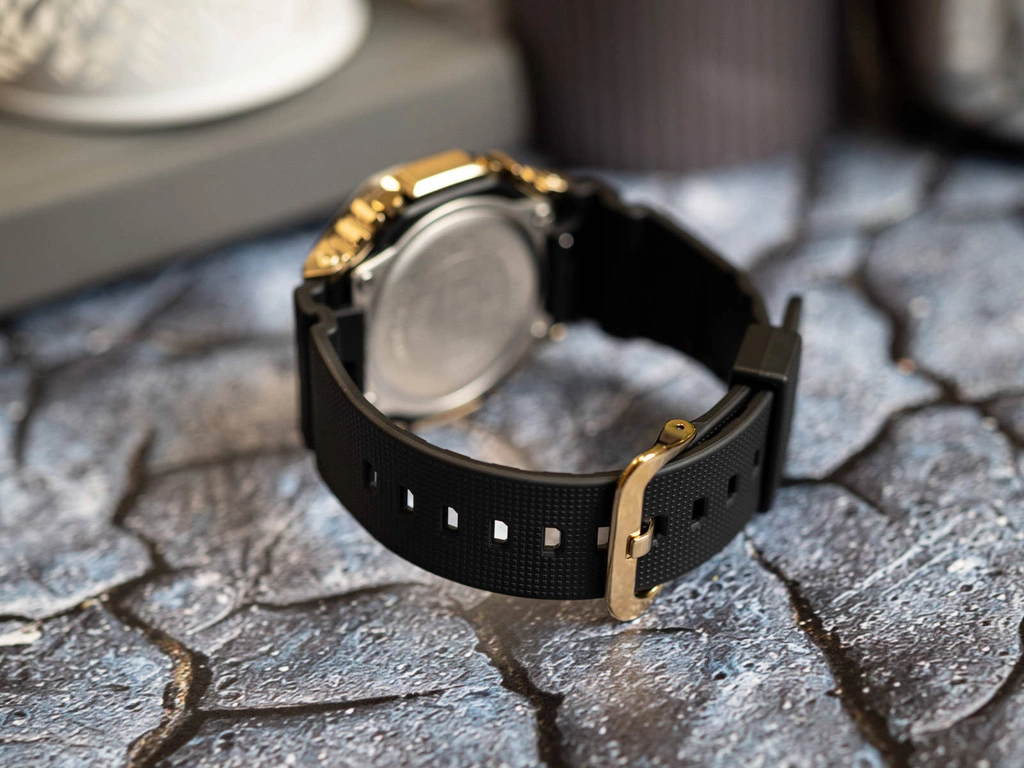 Zegarek męski CASIO G-SHOCK GM-2100G-1A9ER