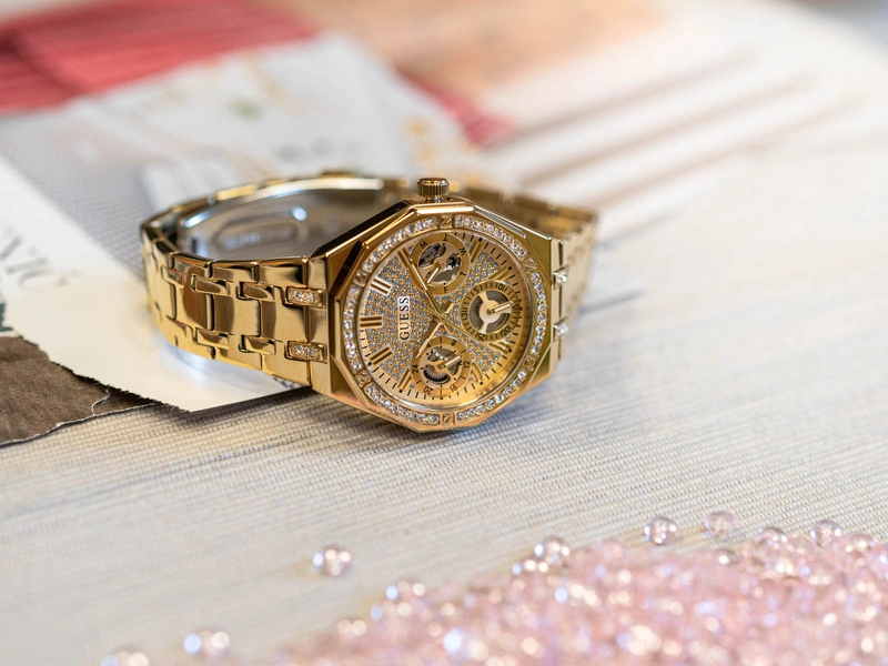 Zegarek damski GUESS GW0988L2 Quinn