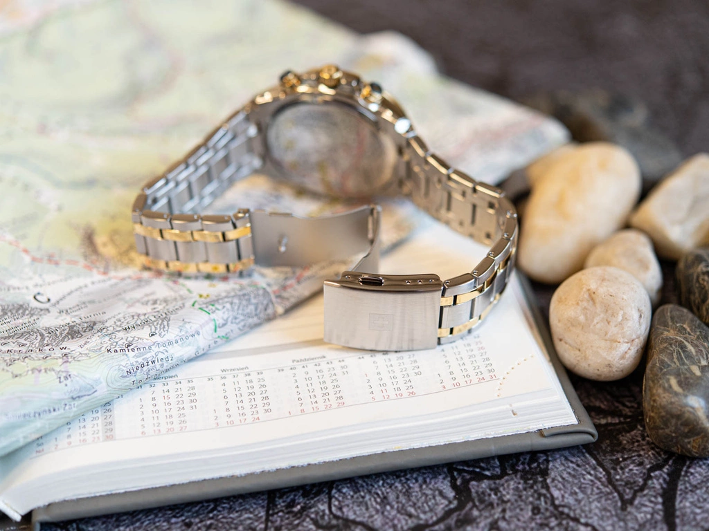 Zegarek męski SWISS ALPINE MILITARY SAM7043.9147 Star Fighter Chrono