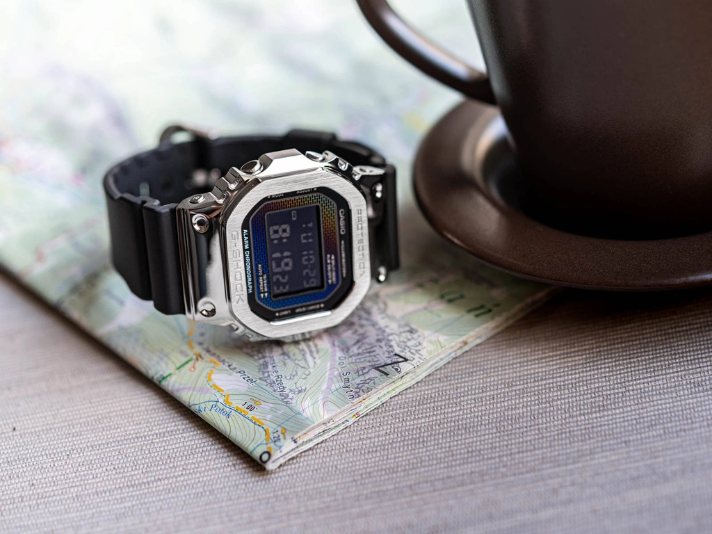 Zegarek męski CASIO G-SHOCK GM-5600RW-1ER