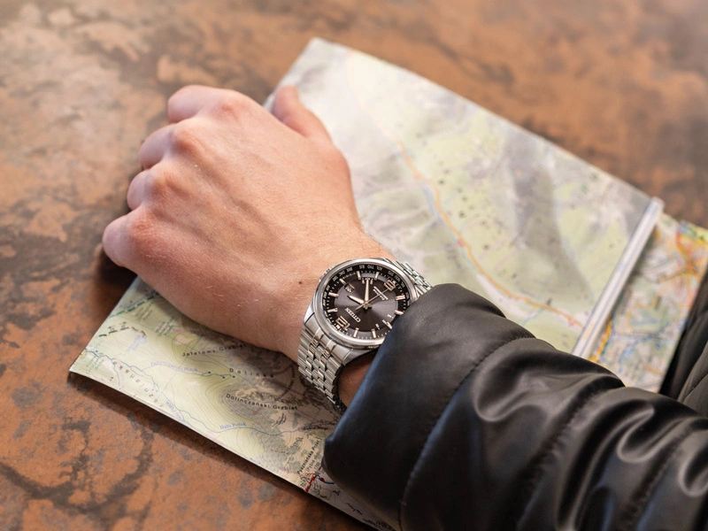 Zegarek męski Citizen CB0010-88E Radio Controlled