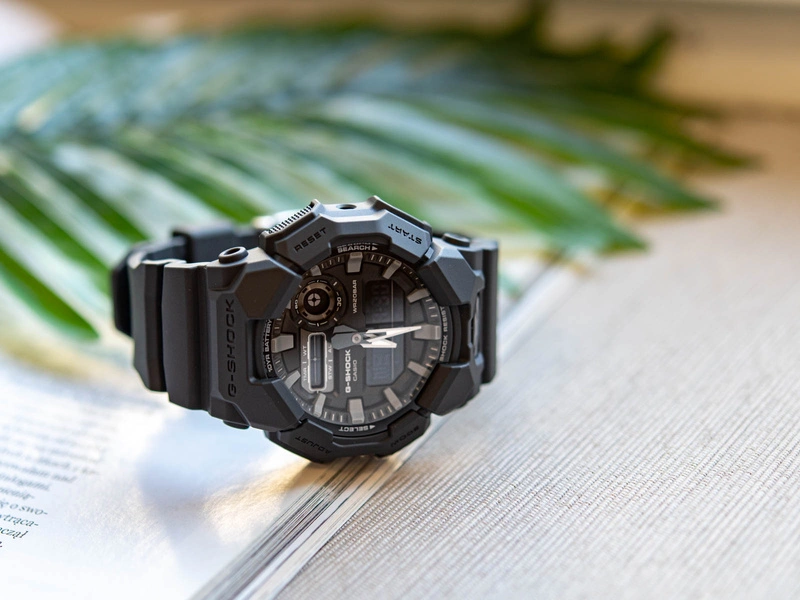 Zegarek męski CASIO G-SHOCK GA-010-1A1ER