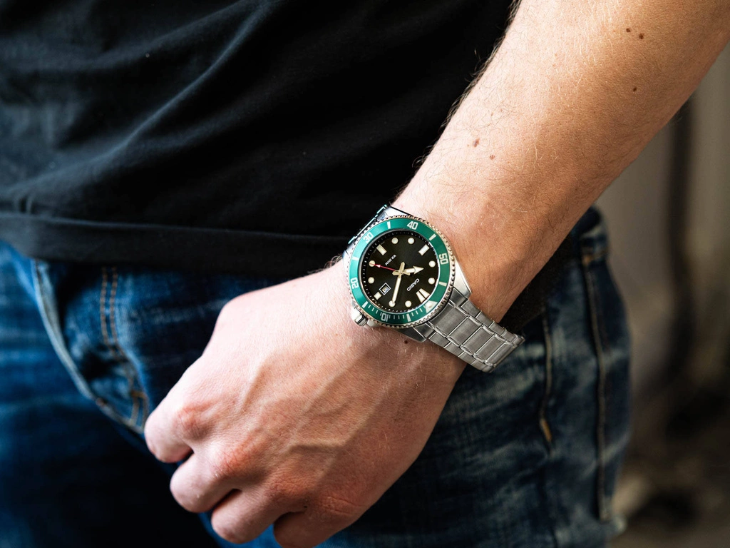 Zegarek męski MDV-107D-3AVEF