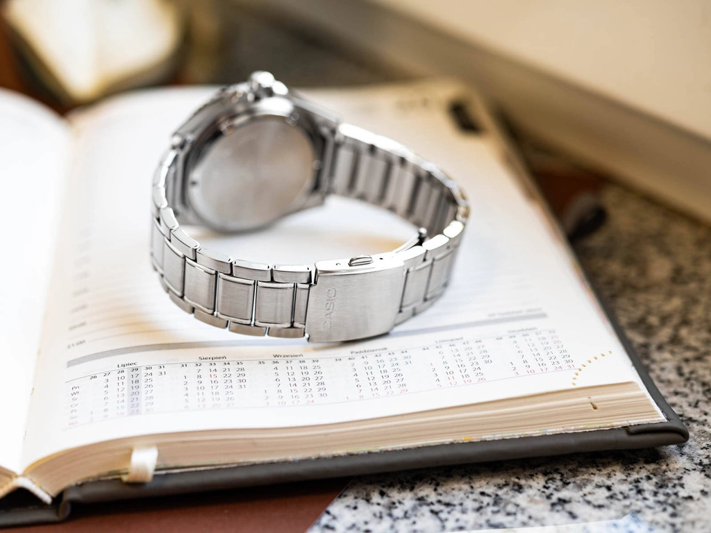 Zegarek męski MDV-107D-1A1VEF