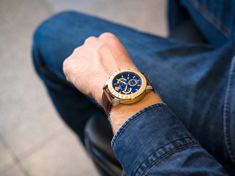 Zegarek męski VERSACE NEW CHRONO VE2E00221