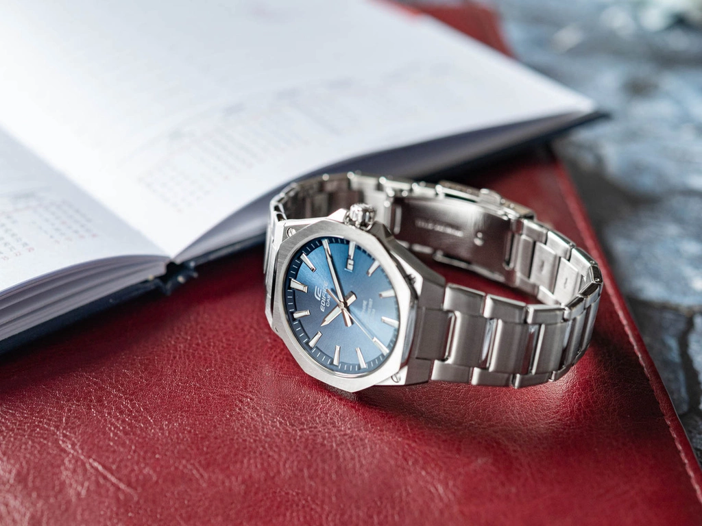 Zegarek męski CASIO Edifice EFR-S108D-2AVUEF