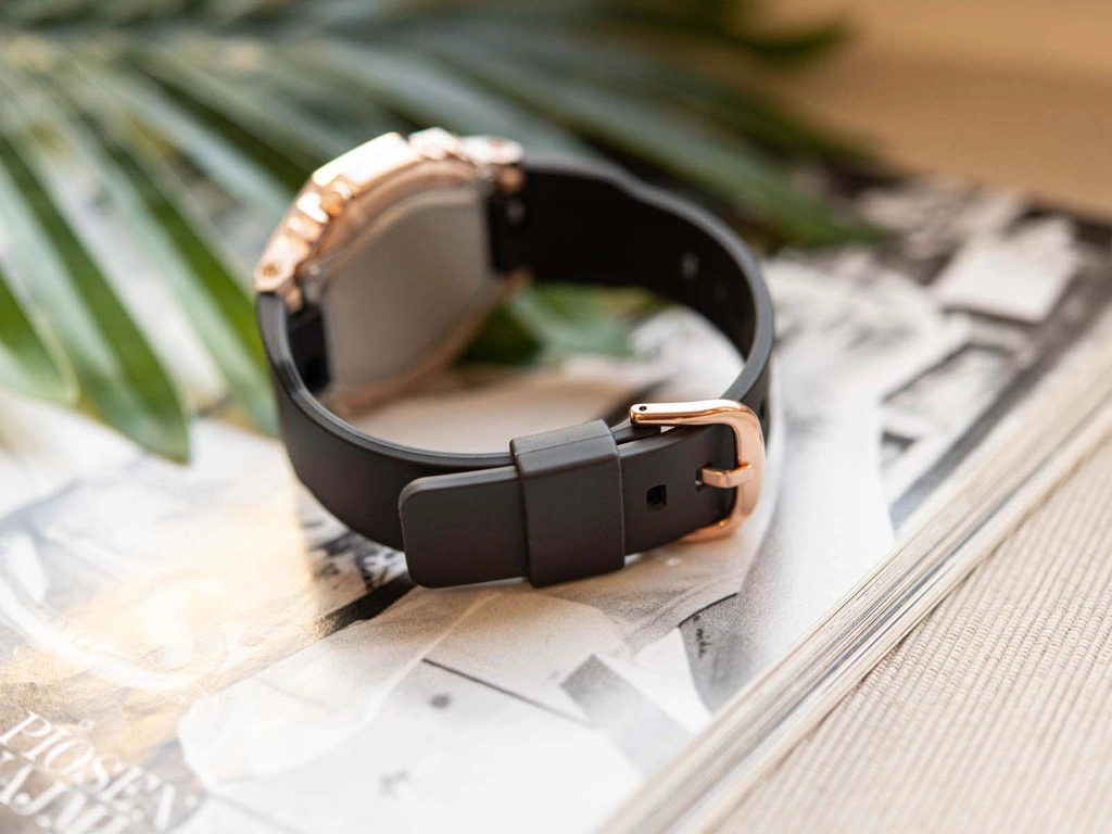 Zegarek damski CASIO G-SHOCK GM-S2110PG-1A4ER