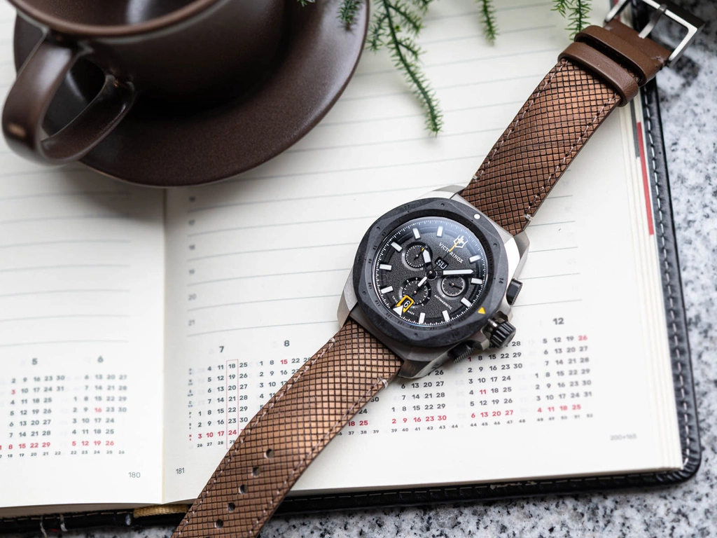 Zegarek męski Victorinox 241988.1 INOX Chrono