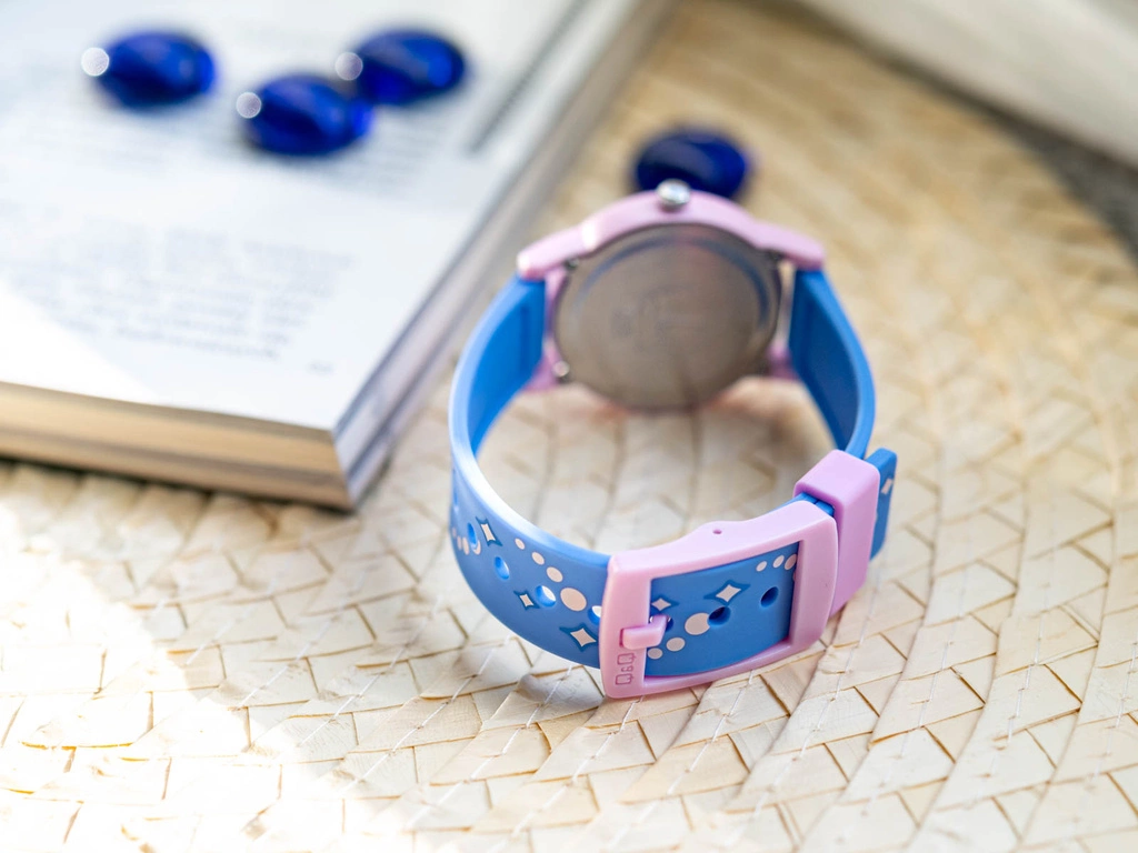 Zegarek dziecięcy Q&Q V23A-019VY