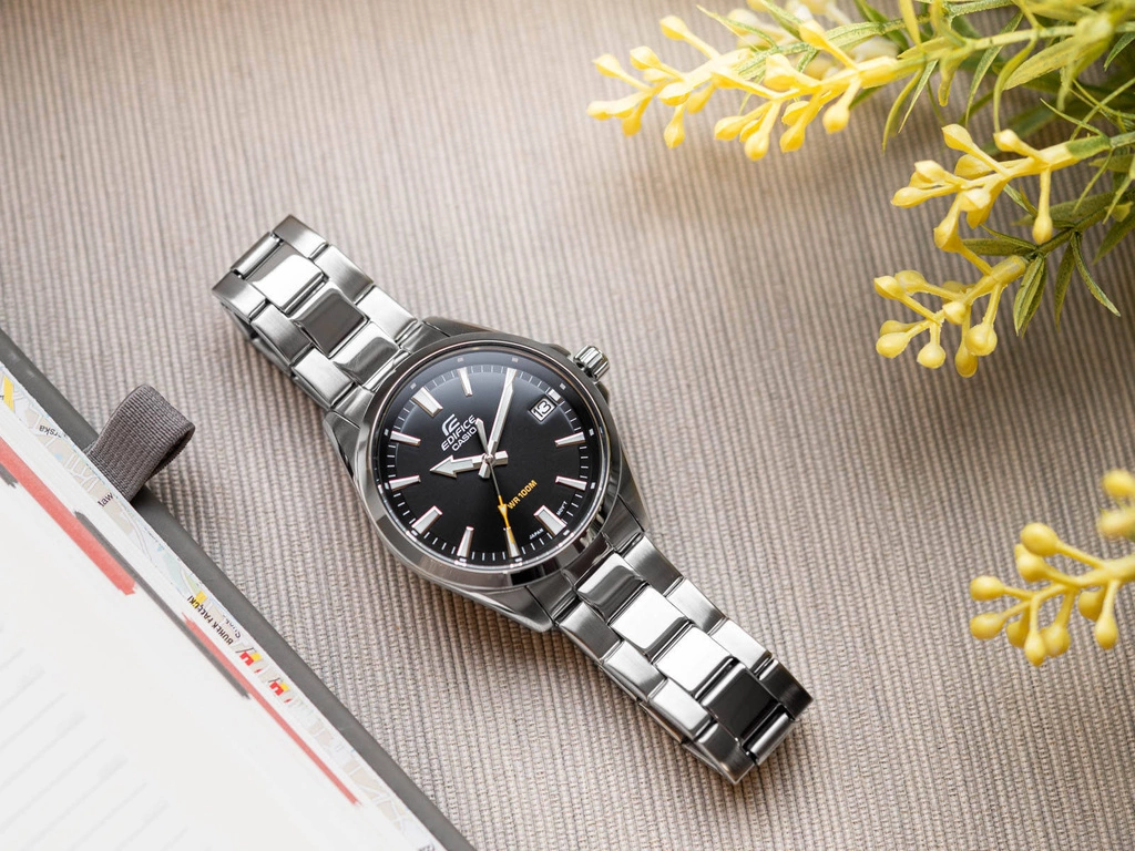 Zegarek męski CASIO Edifice EFV-100D-1AVUEF