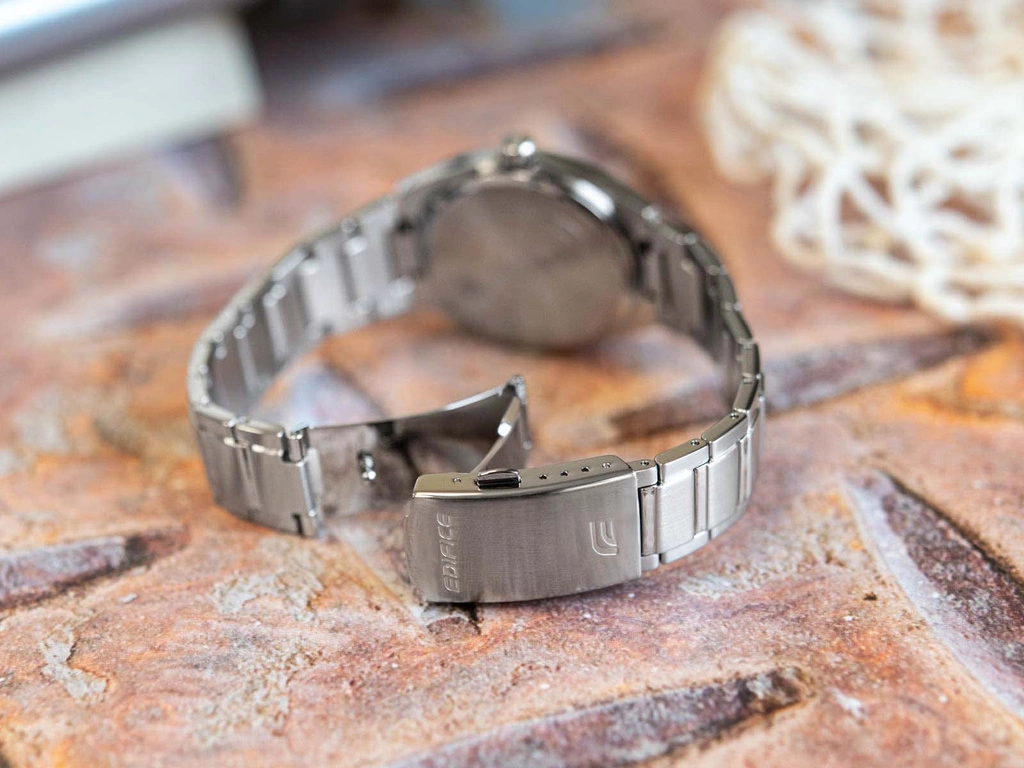 Zegarek męski CASIO Edifice EFB-109D-1AVEF