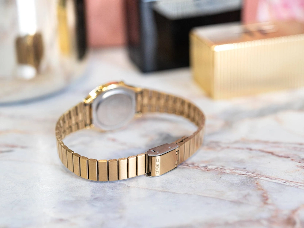 Zegarek damski CASIO LA700WEG-9AEF