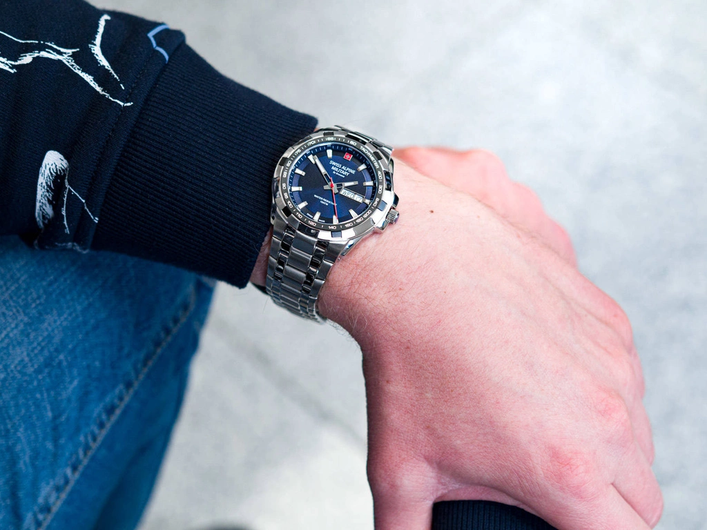 Zegarek męski SWISS ALPINE MILITARY SAM7043.1135