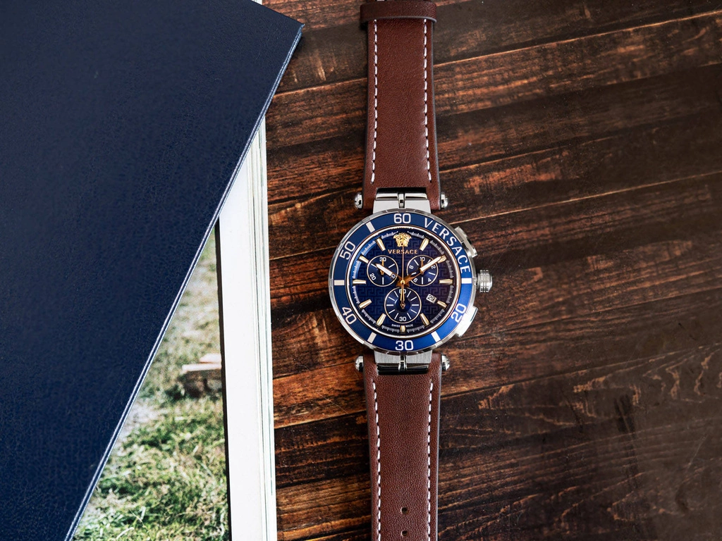 Zegarek męski VERSACE VE3L00122 Greca Mens