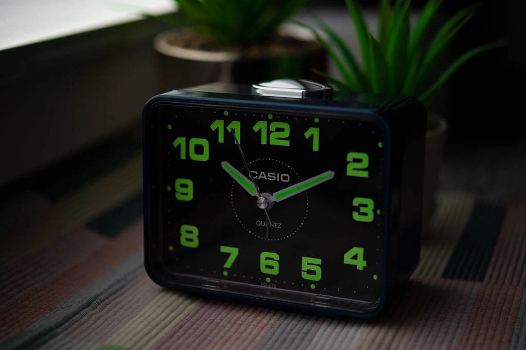 Budzik Casio TQ-218-2EF