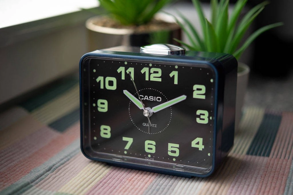 Budzik Casio TQ-218-2EF