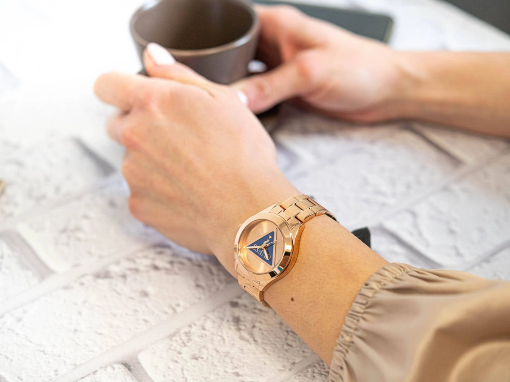 Zegarek damski GUESS GW0675L3 Tri Plaque