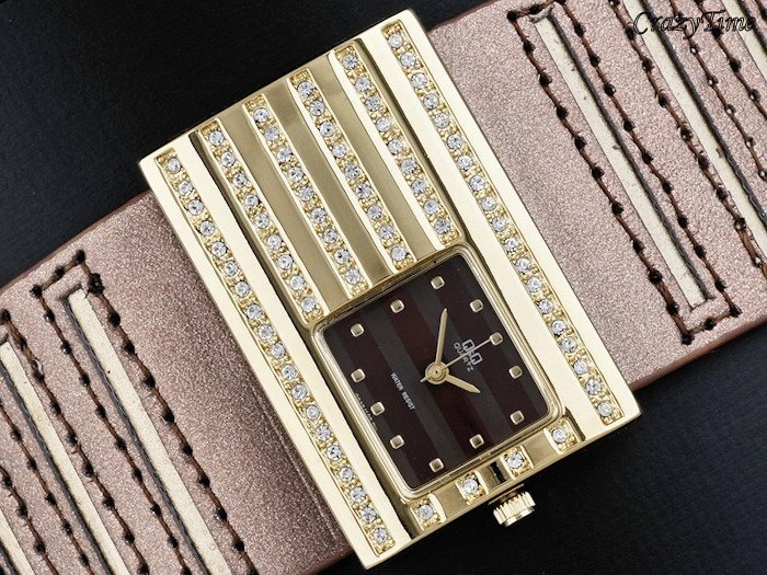 Zegarek damski Q&Q Q243J 102Y