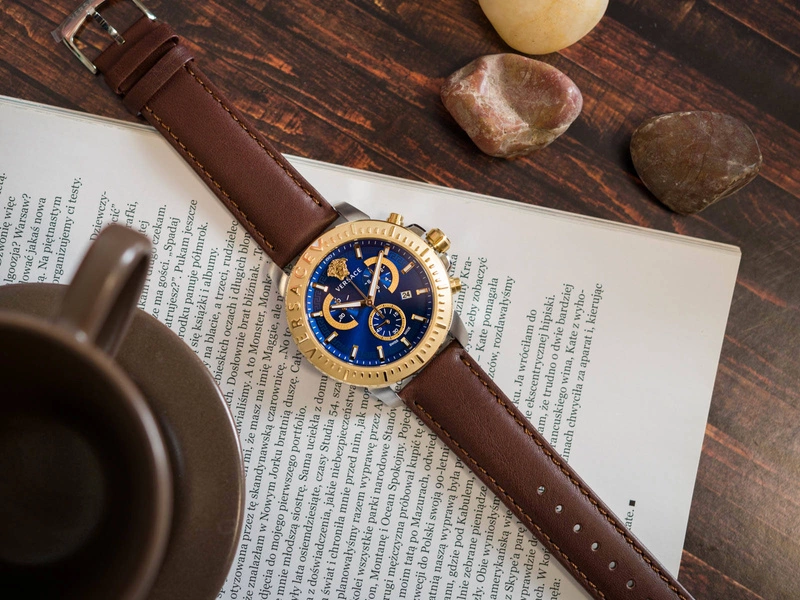 Zegarek męski VERSACE NEW CHRONO VE2E00221