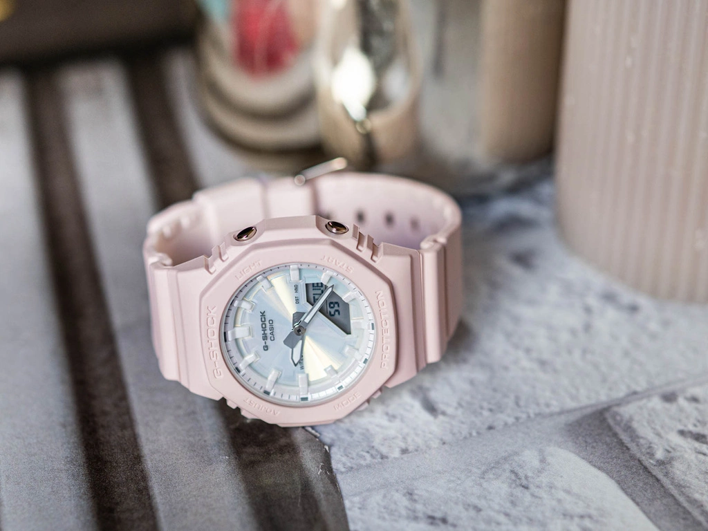 Zegarek damski CASIO G-SHOCK GMA-P2100PC-4AER