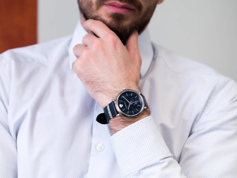 Zegarek męski VERSACE V-CIRCLE VEBQ01018 