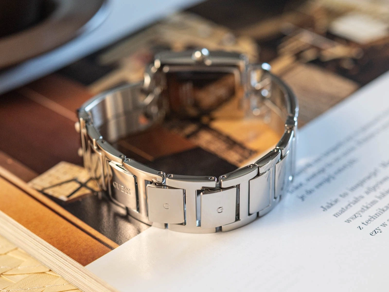 Zegarek damski GUESS GW0668L1 Silver Tone