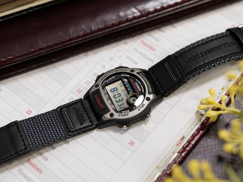 Zegarek męski CASIO W-220HF-8AVEF