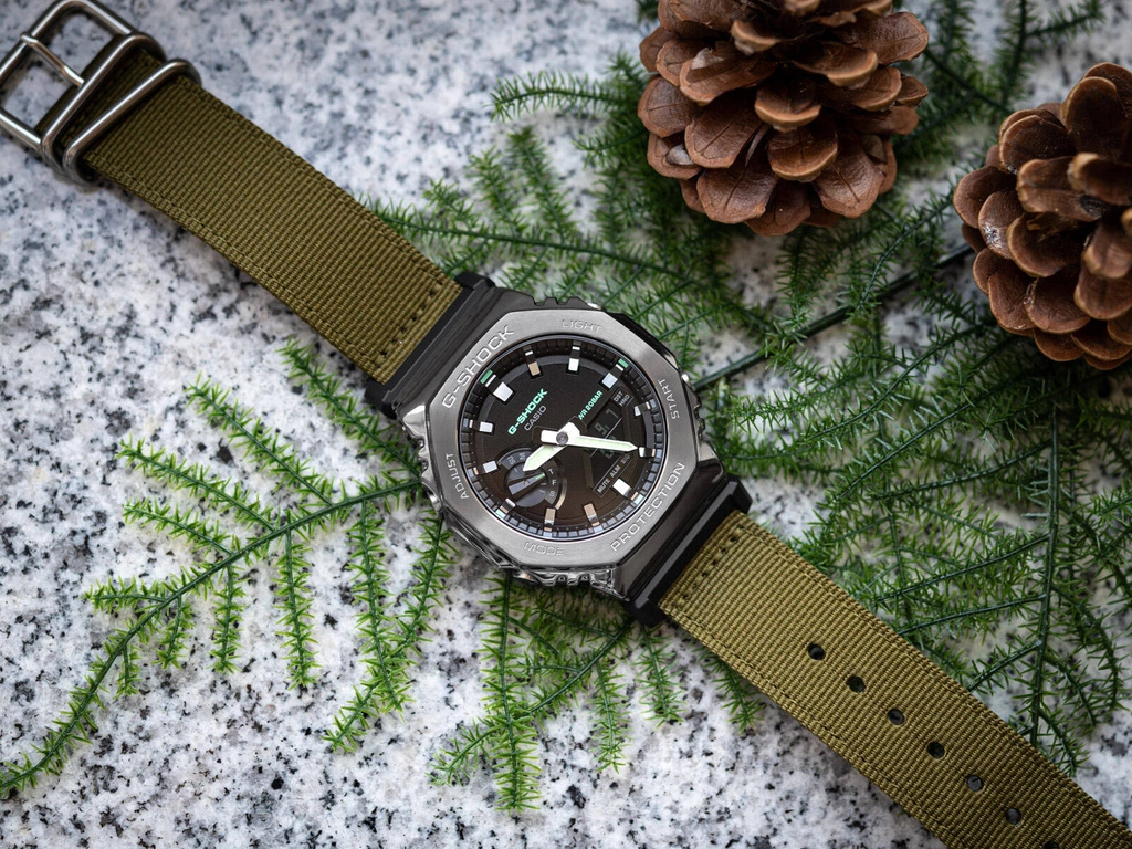 Zegarek męski CASIO G-SHOCK GM-2100CB-3AER Metal Covered