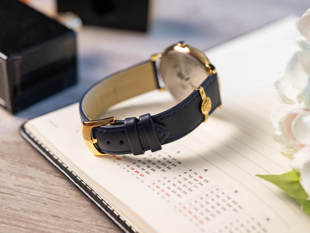 Zegarek damski VERSACE V-CIRCLE VE8101219