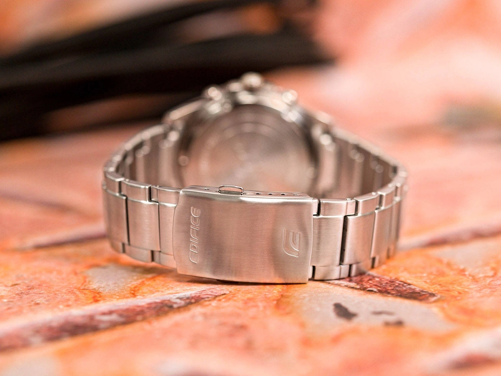 Zegarek męski CASIO Edifice EFR-526D-1AVUEF