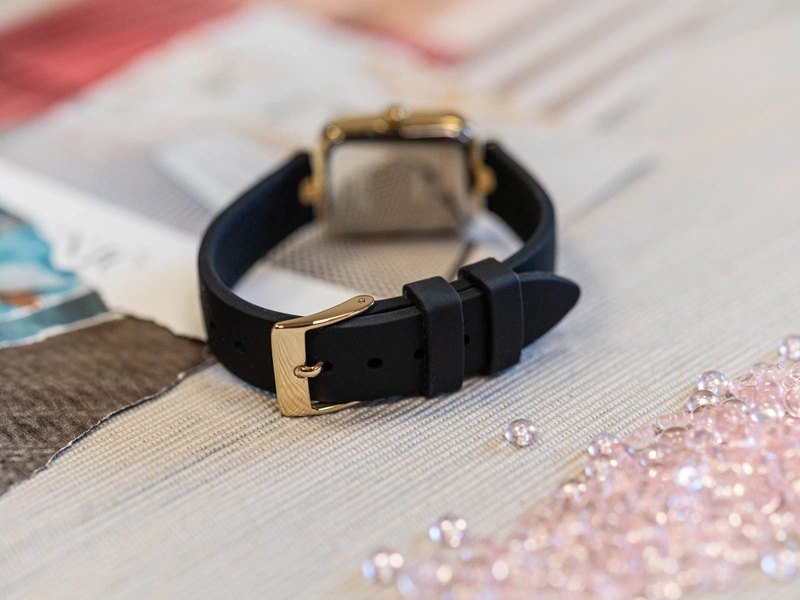 Zegarek damski GUESS GW0926L2 Isla