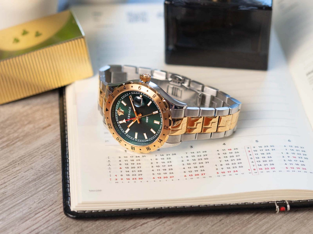 Zegarek męski VERSACE HELLENYIUM GMT V11050016
