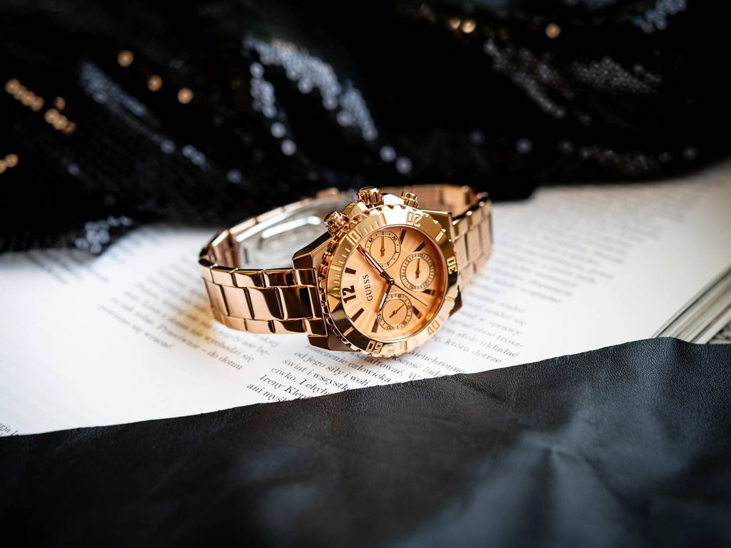 Zegarek damski GUESS GW0696L3 Phoebe