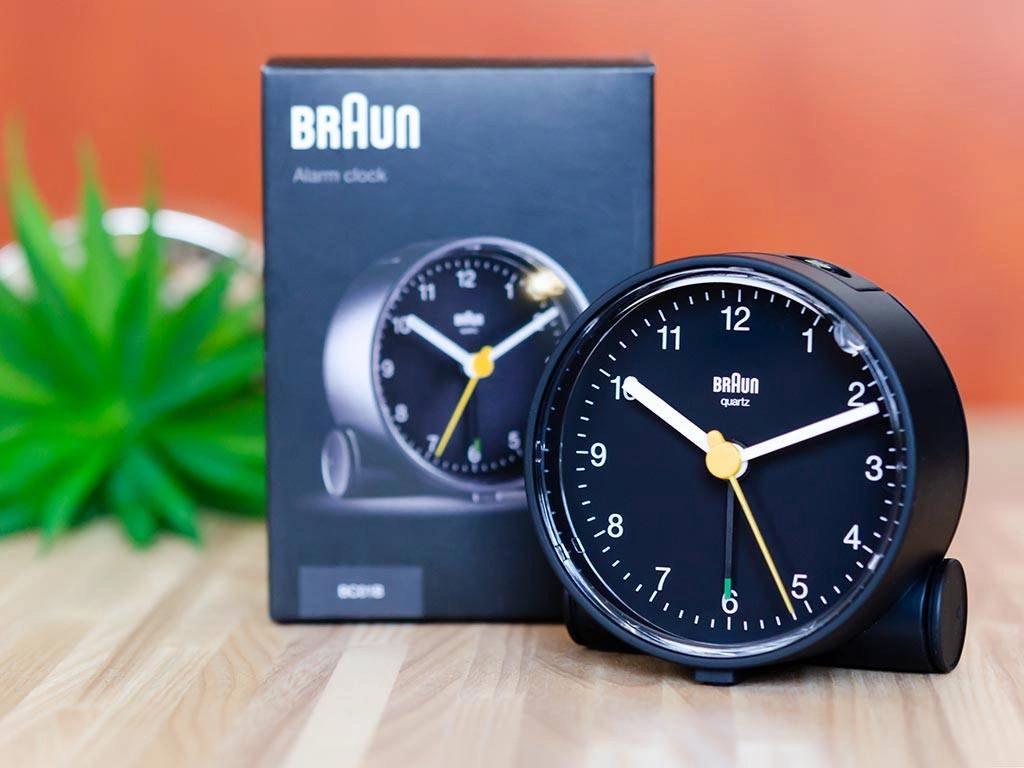 Budzik Braun BC01B